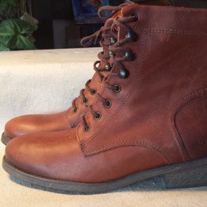 Kickers Boots - Laceup with Side Zip